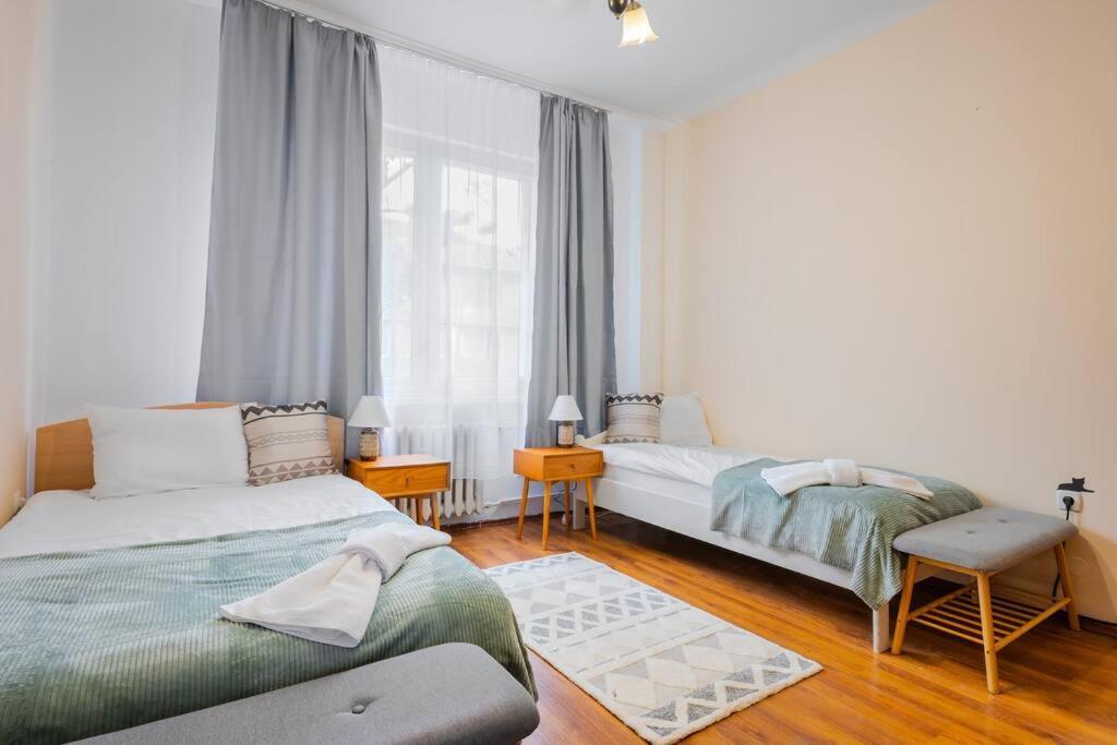 Spacious 3Bd Central Apartment Sofia Exterior photo