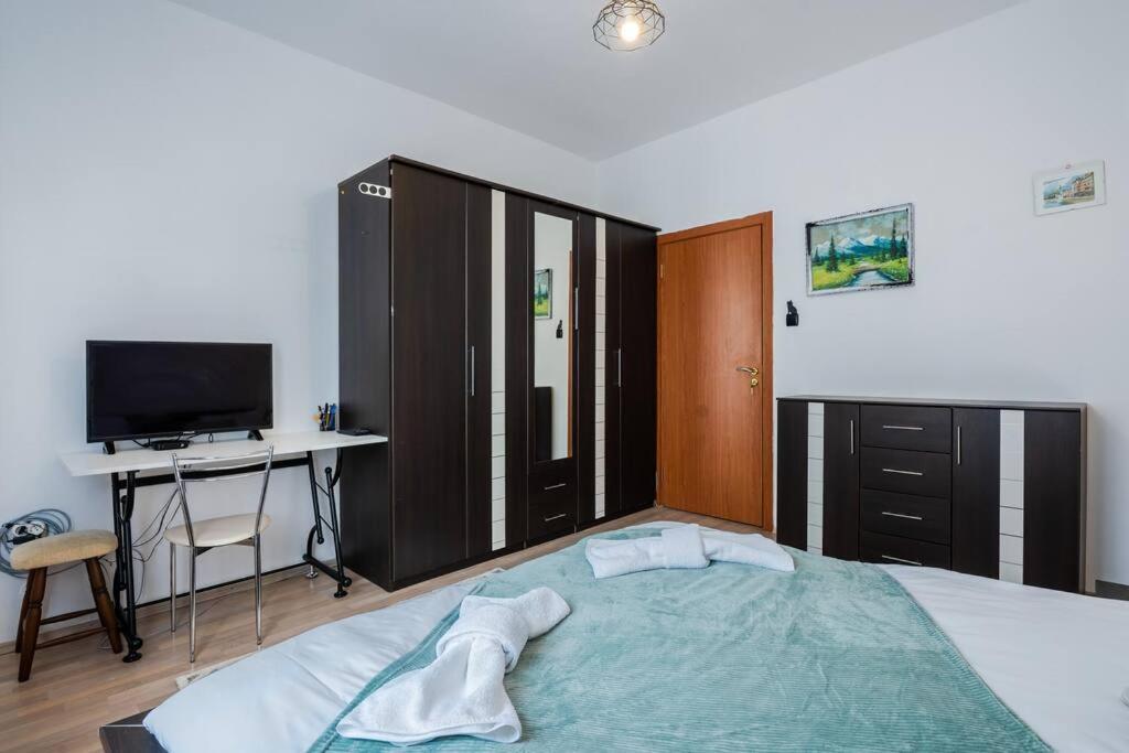 Spacious 3Bd Central Apartment Sofia Exterior photo