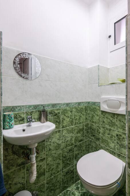 Spacious 3Bd Central Apartment Sofia Exterior photo